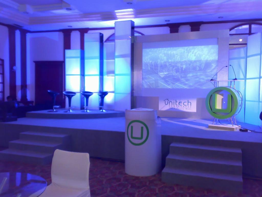 Gulmor Hotel Ludhiana Zewnętrze zdjęcie