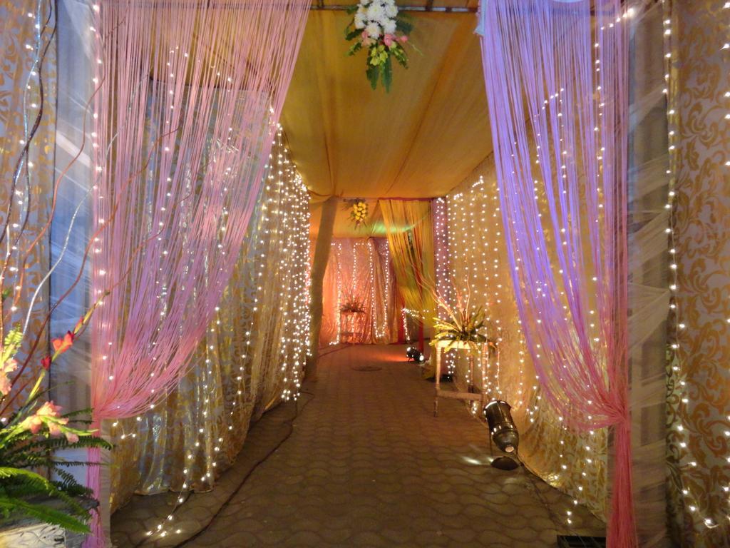 Gulmor Hotel Ludhiana Zewnętrze zdjęcie