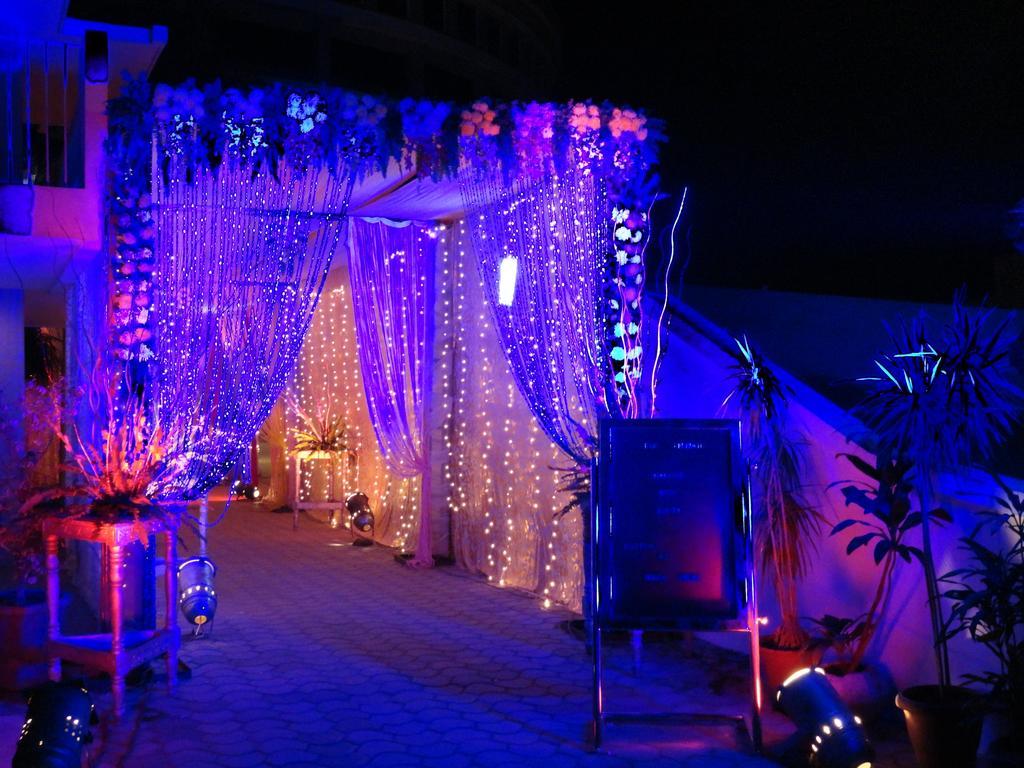 Gulmor Hotel Ludhiana Zewnętrze zdjęcie